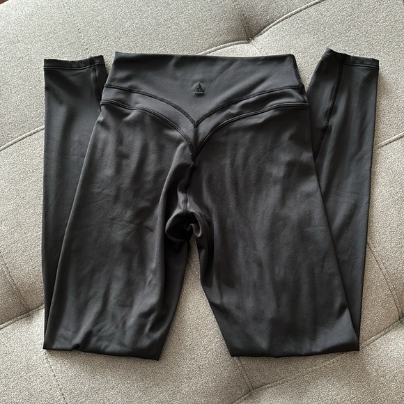 Vitality Ascend Leggings - Picture 1 of 2